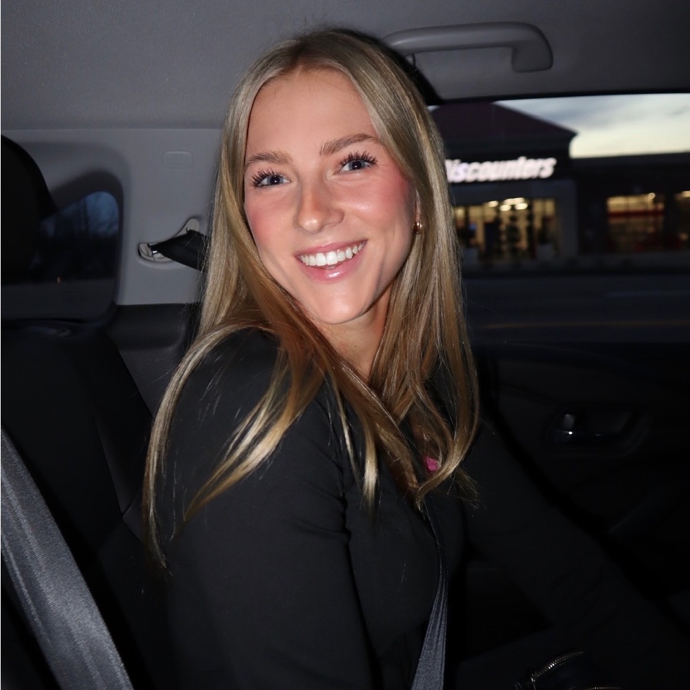 Meet your Posher, Norah